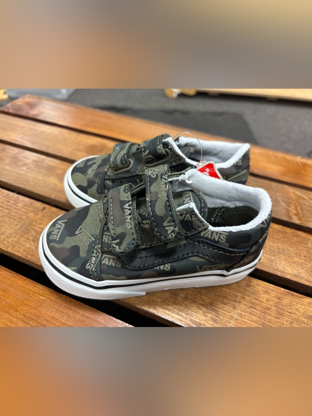 Vans Kids Camo Logo Velcro Sneakers - Olive/Black
